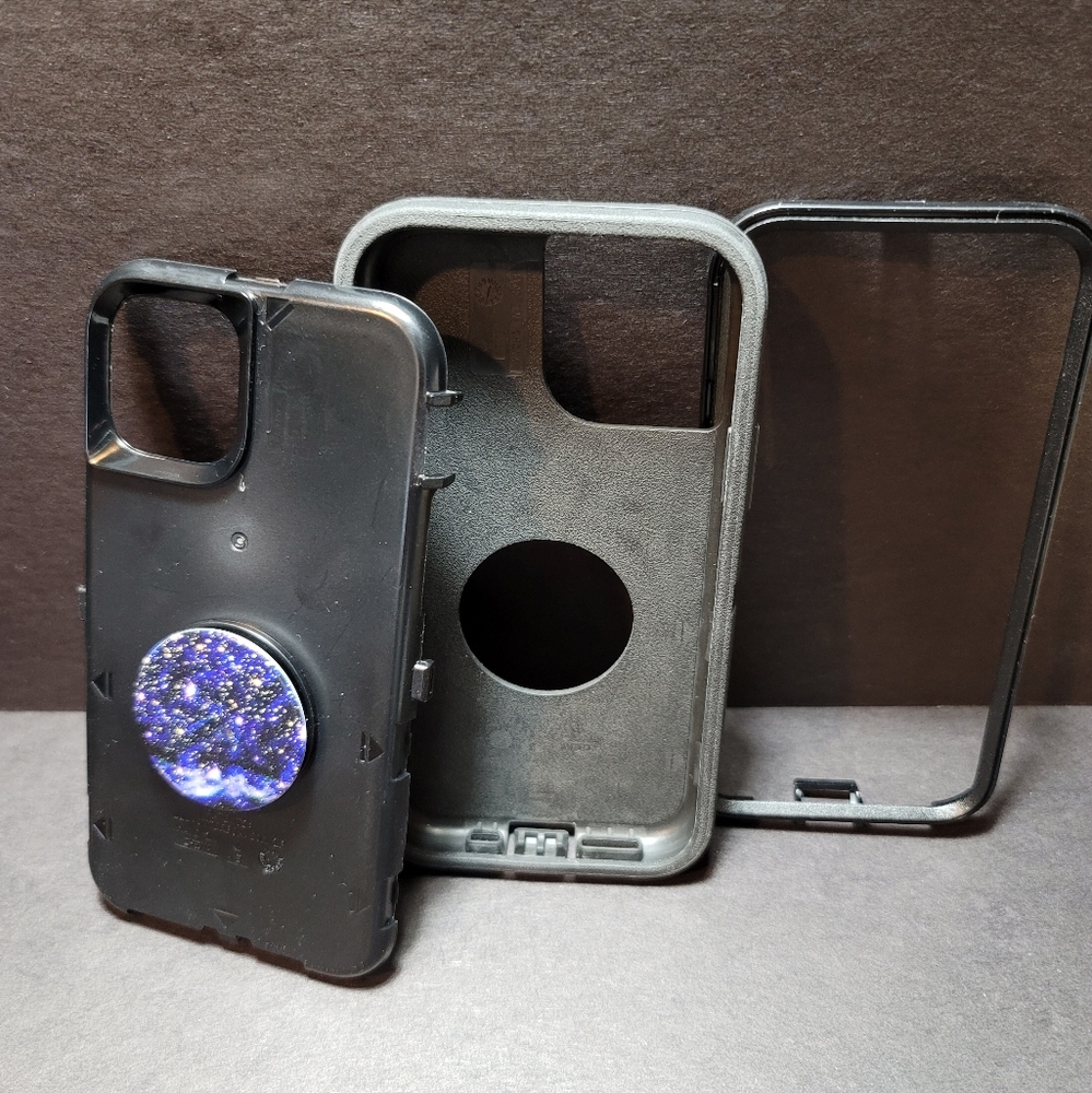 OtterBox Defender Phone Case